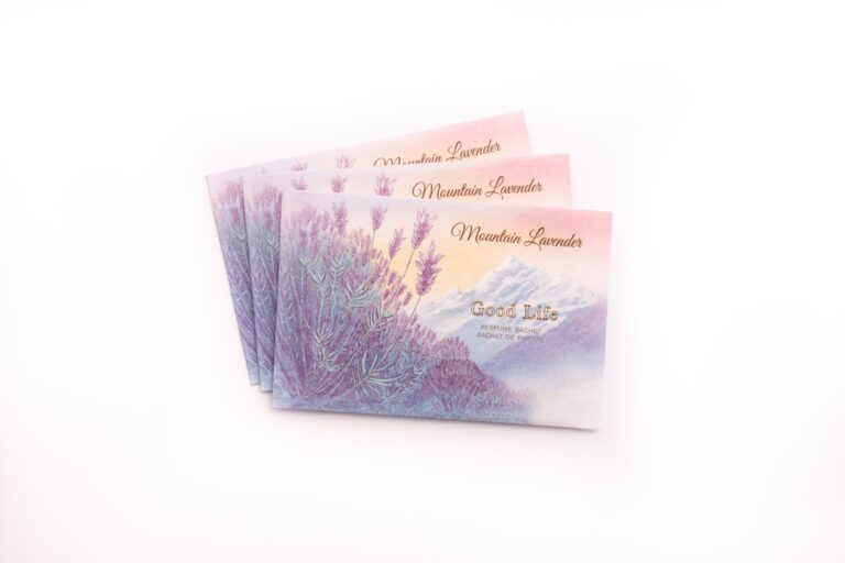 E-GoodLife-Mountain-Lavender-Perfume-Sachets_IMG_9019 (Custom)